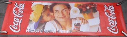 P9232-1 € 5,00  coca cola poster (papier) dubbelzijdig bedrukt 125x40cm